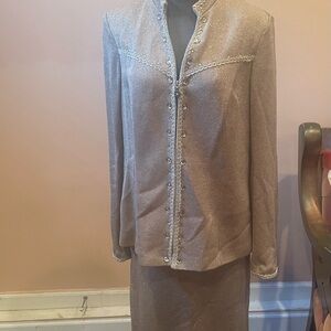 Sioni Elegant Tan Two-Piece Set